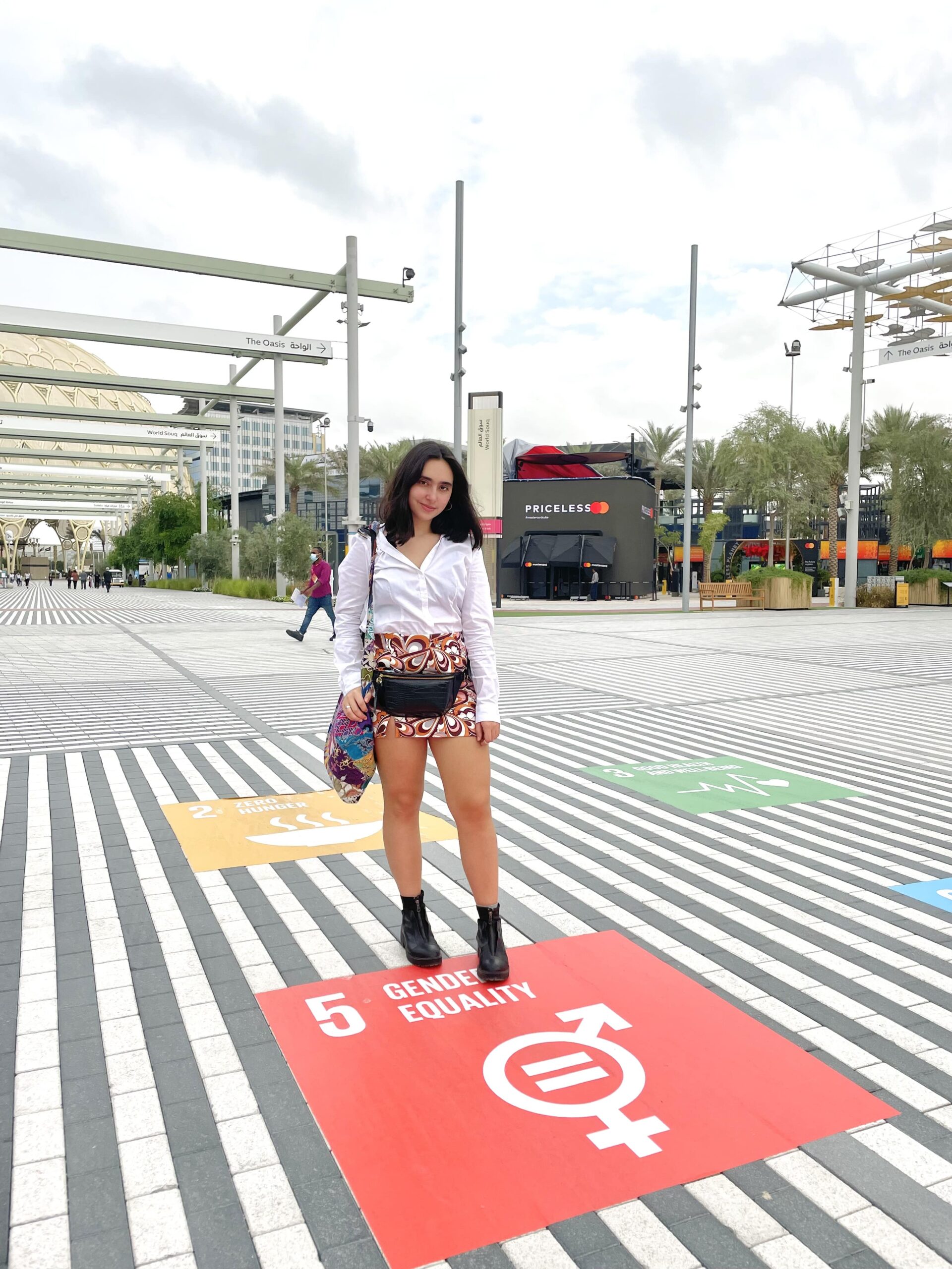 Girl Up Leader Laura with SDG 5 (Gender Equality) at Expo 2020